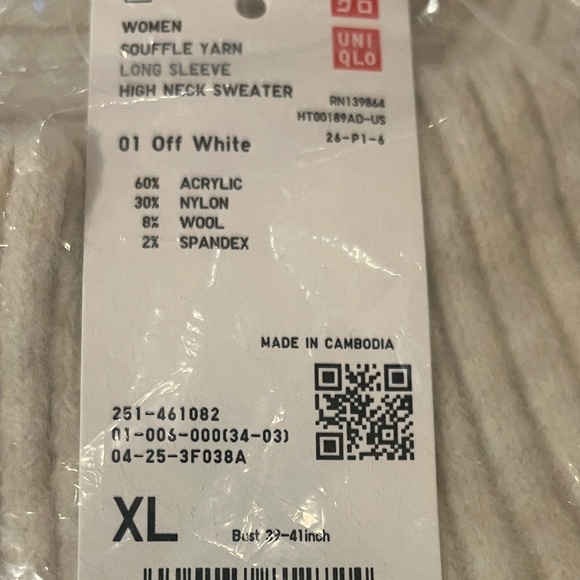 UNIQLO Mock Turtleneck Sweater NWT - Picture 2 of 7